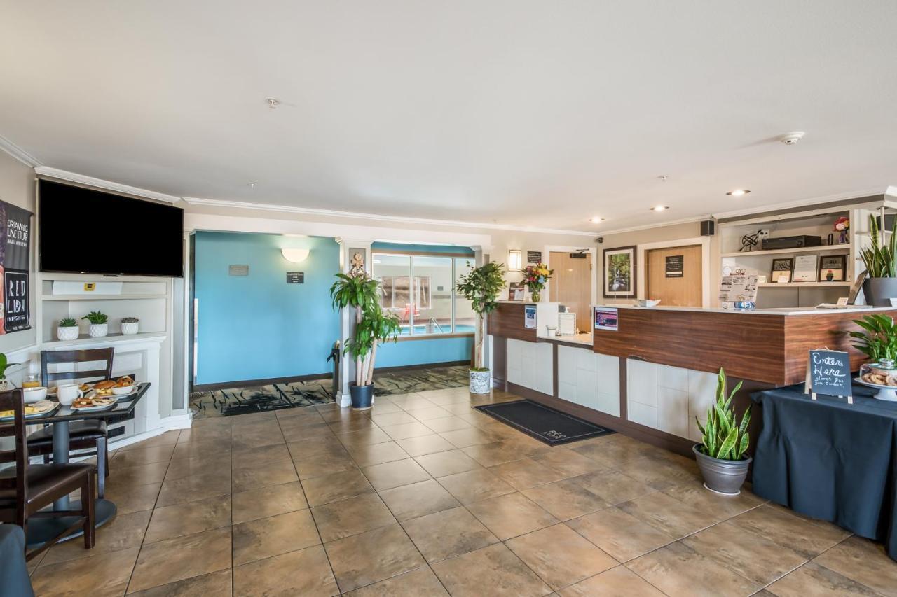 Red Lion Inn & Suites Sequim At Olympic National Park Extérieur photo