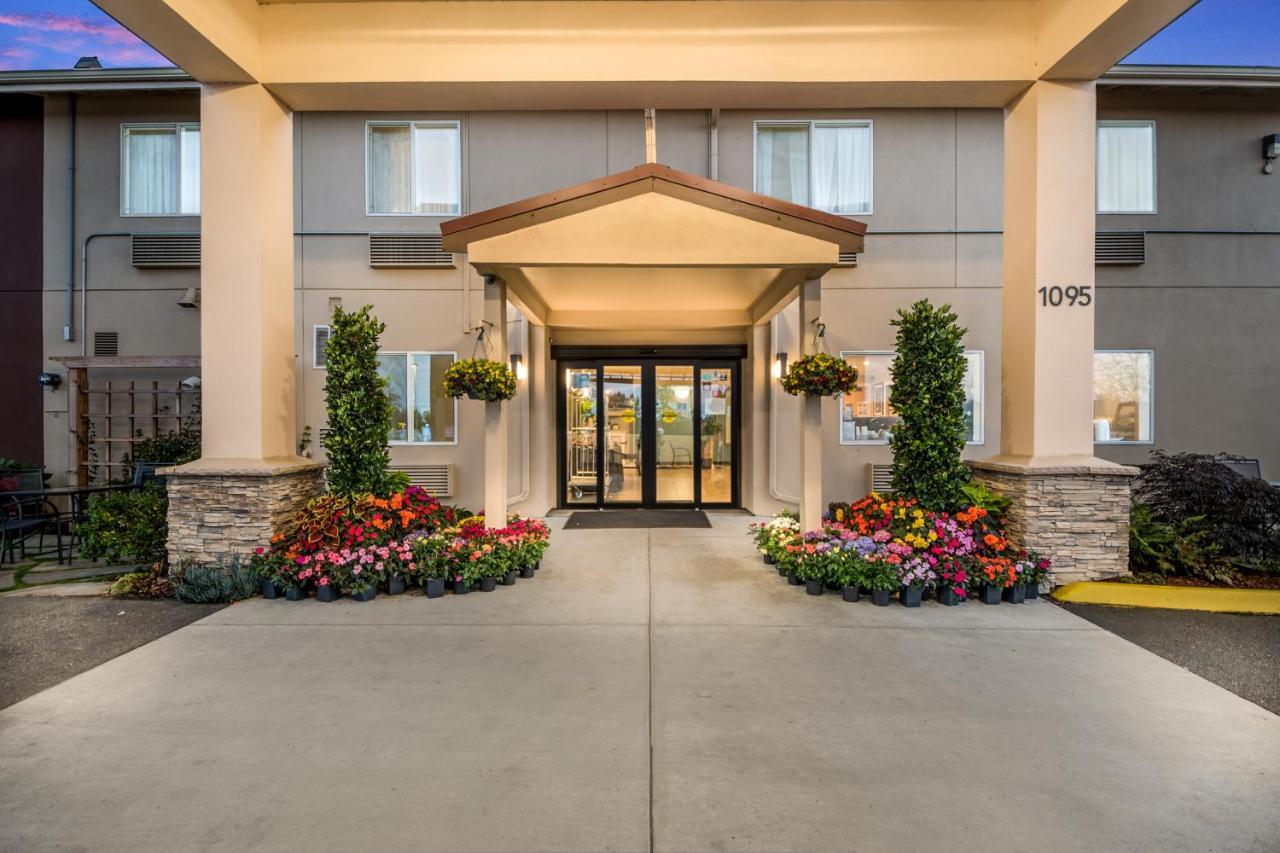 Red Lion Inn & Suites Sequim At Olympic National Park Extérieur photo